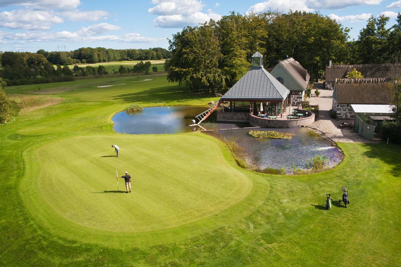 Arasloev Golf & Resort Кристианстад Экстерьер фото